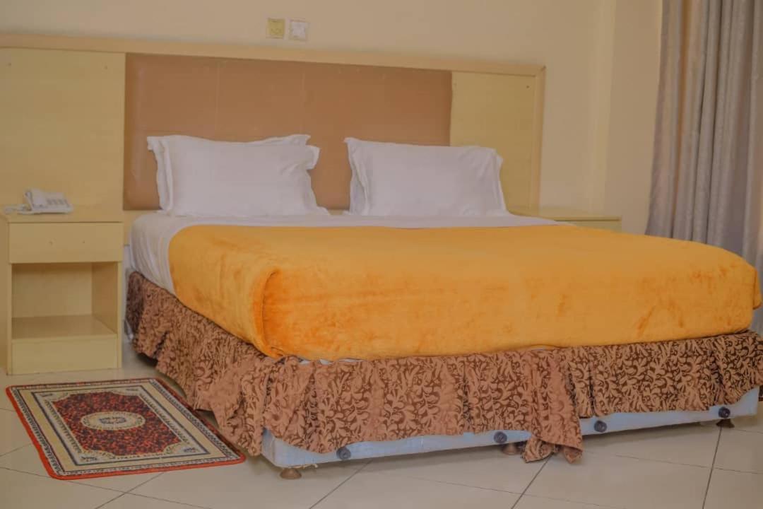 Landmark Hotel Ubungo Ngoại thất bức ảnh